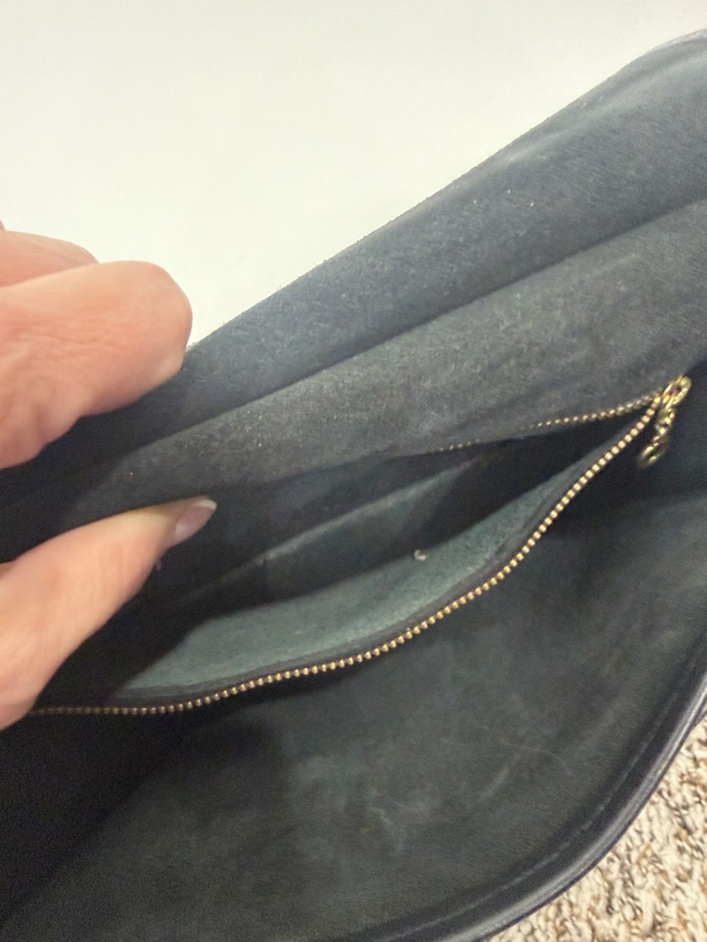 Vintage Coach Willis black shoulder bag. - Picture 9 of 16